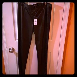 Bcbg max azria women’s black dress pants. Sz large